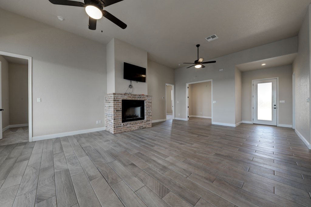 246 Yorktown Blvd 45