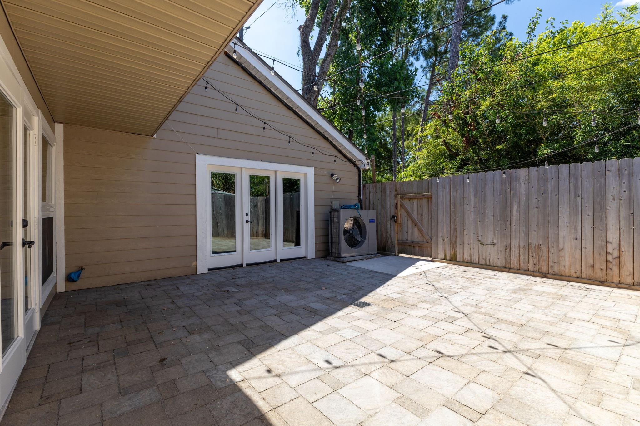 10707 Boardwalk Street