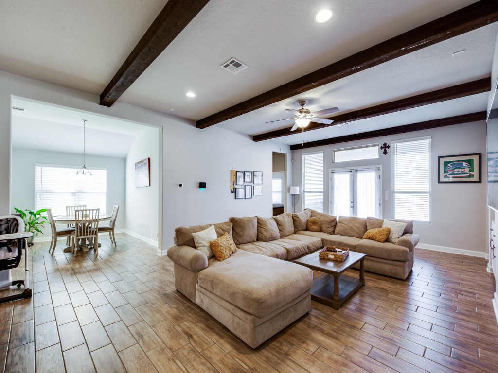 27927 Azalea Creek 43