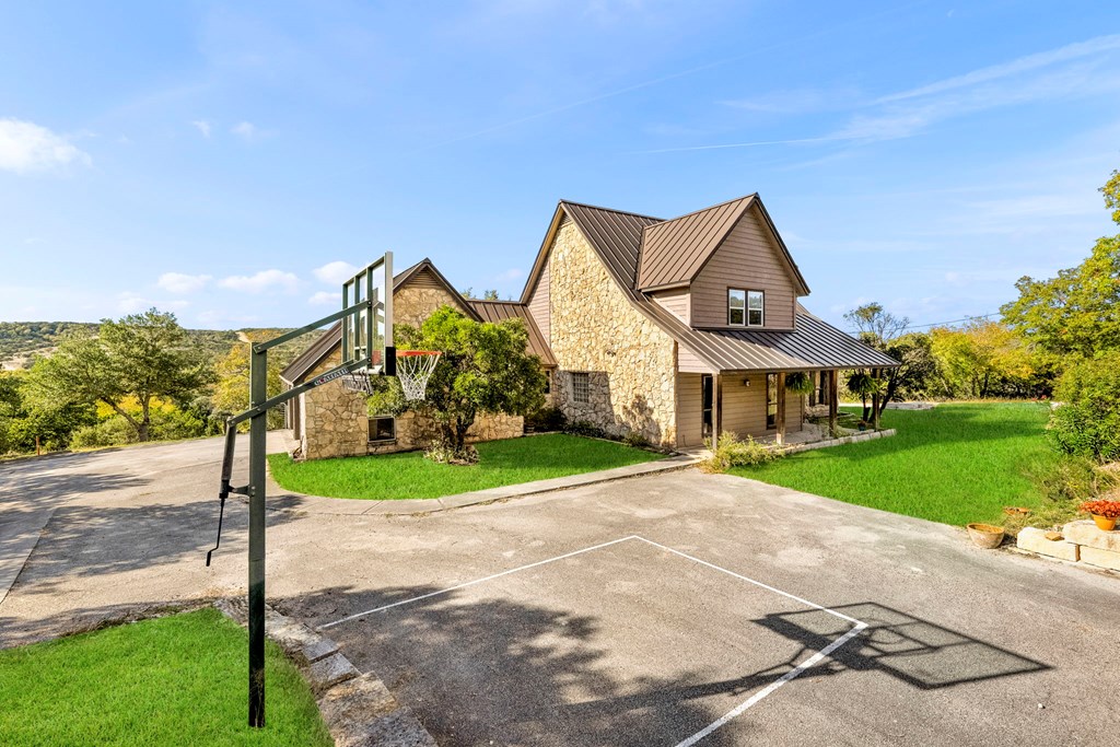 146 Ten West Dr 17