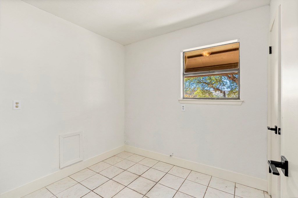 146 Ten West Dr 17
