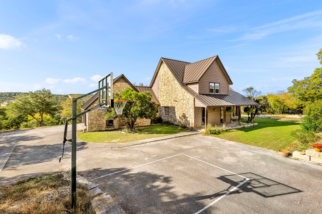 146 Ten West Dr 17