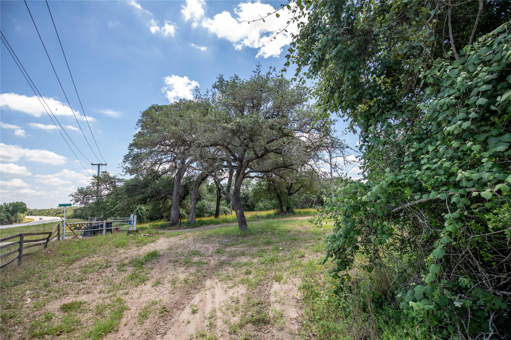 9393 Us Highway 87 E