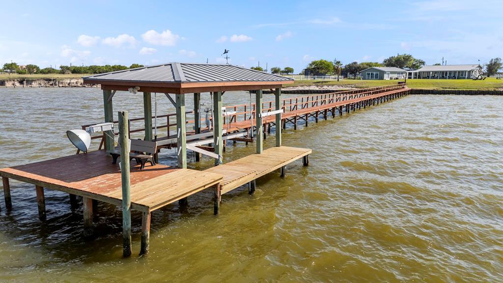 620 Egery Island Rd 1