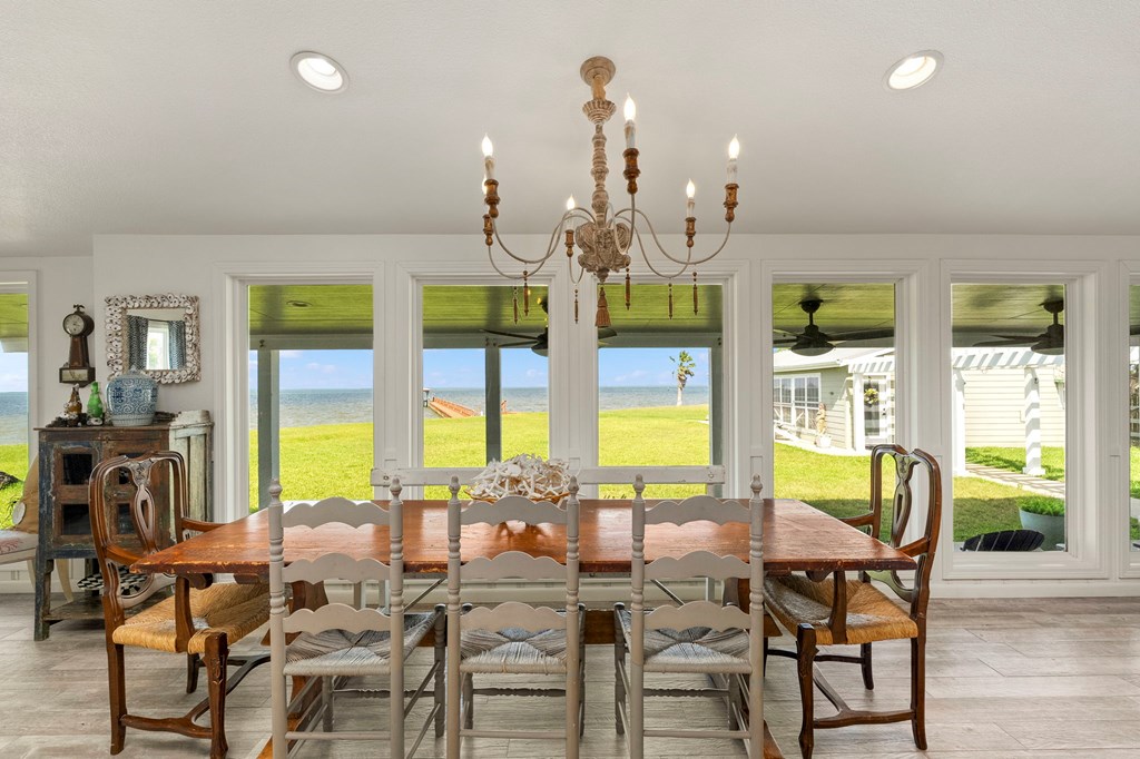 620 Egery Island Rd 1