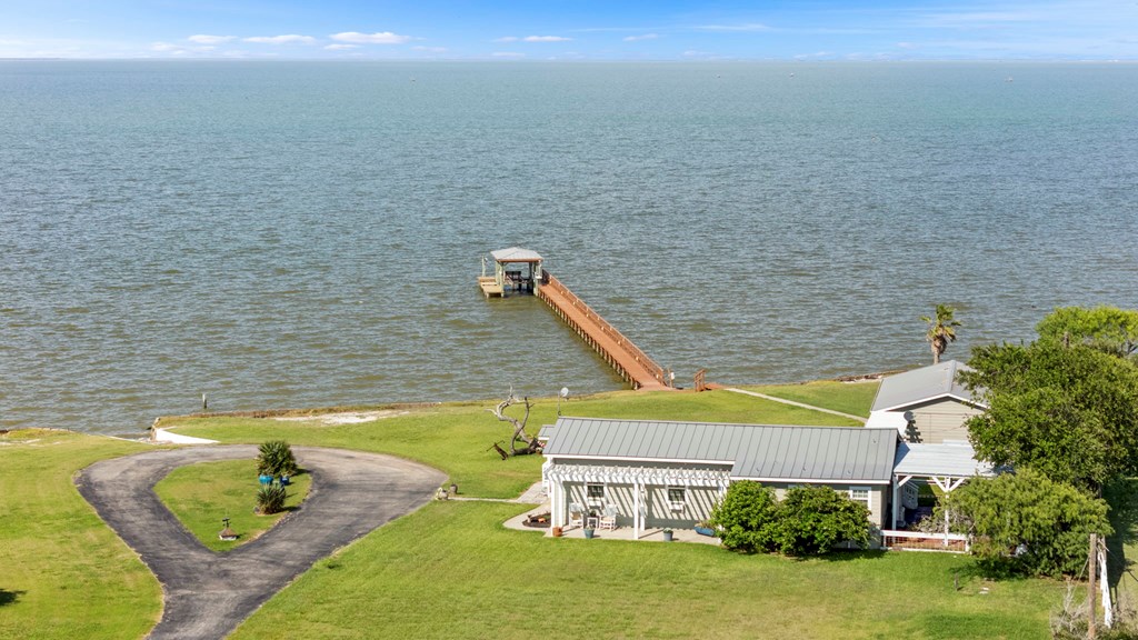 620 Egery Island Rd 1