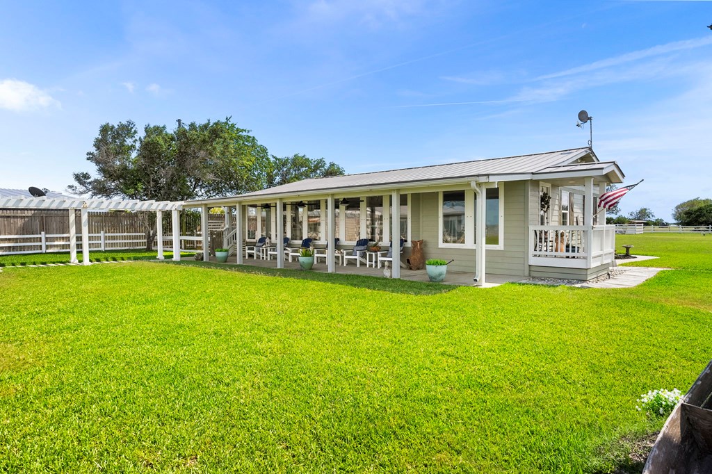 620 Egery Island Rd 1