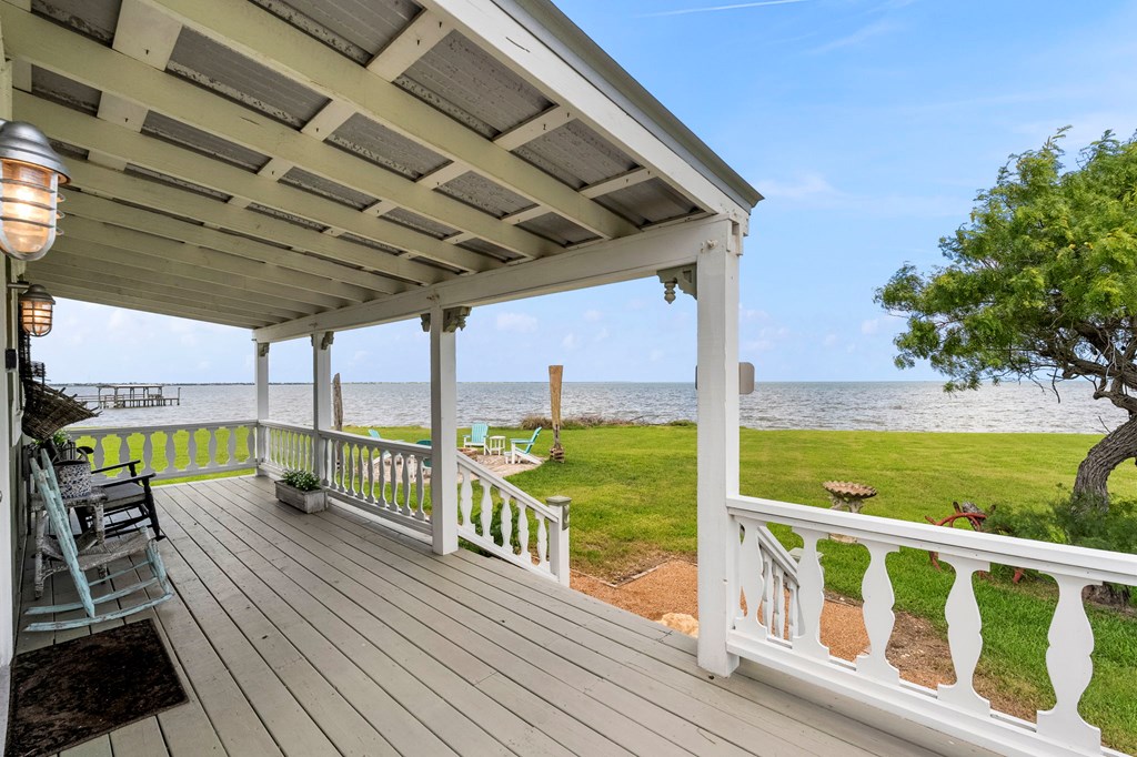 620 Egery Island Rd 1