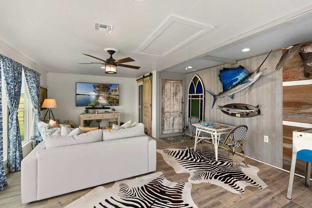 620 Egery Island Rd 1