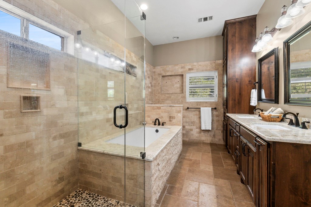 1031 Bluebell Rd 1,2&1