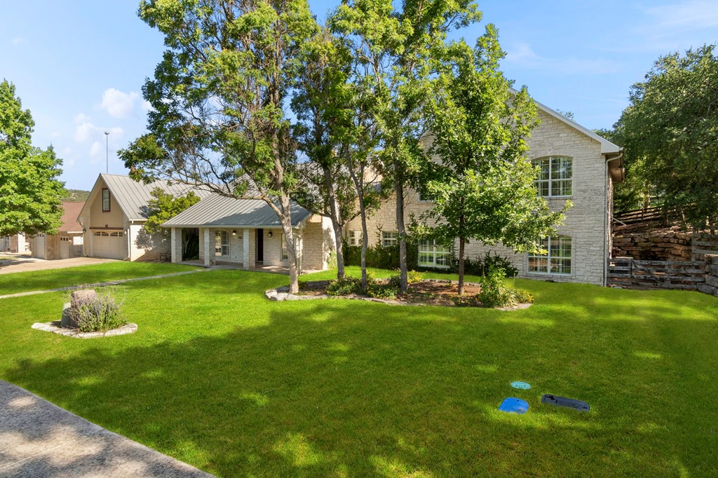 1031 Bluebell Rd 1,2&1