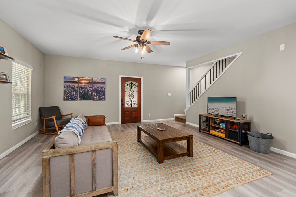 1265 Comanche Path 0