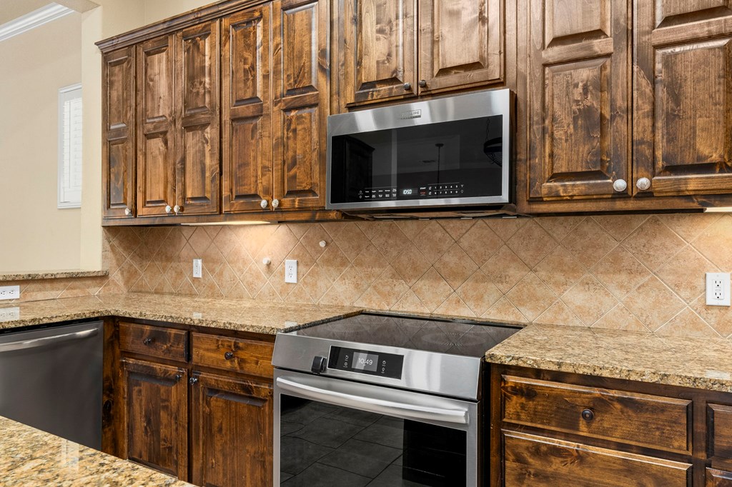 2789 Indian Wells Dr 17