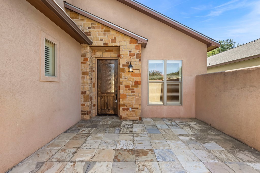 2789 Indian Wells Dr 17