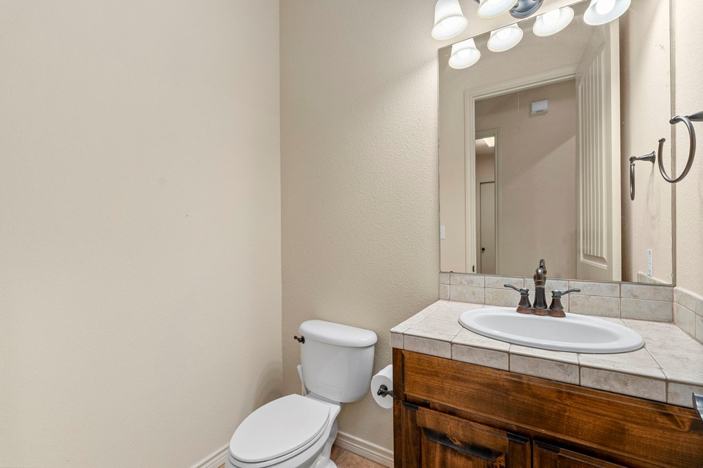 2789 Indian Wells Dr 17