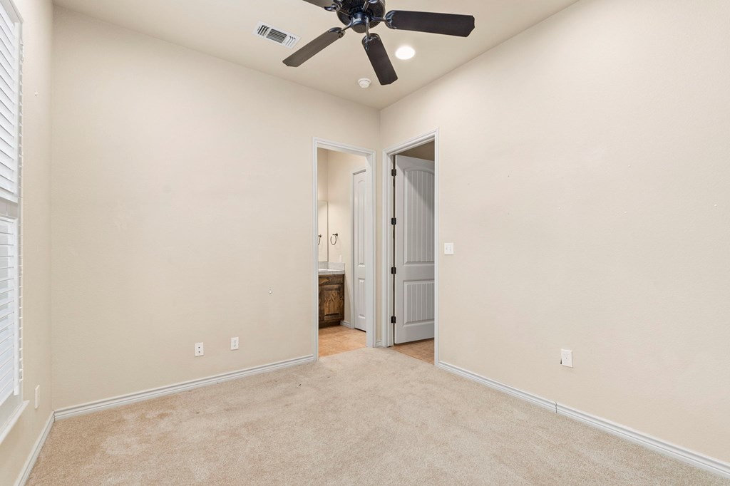 2789 Indian Wells Dr 17