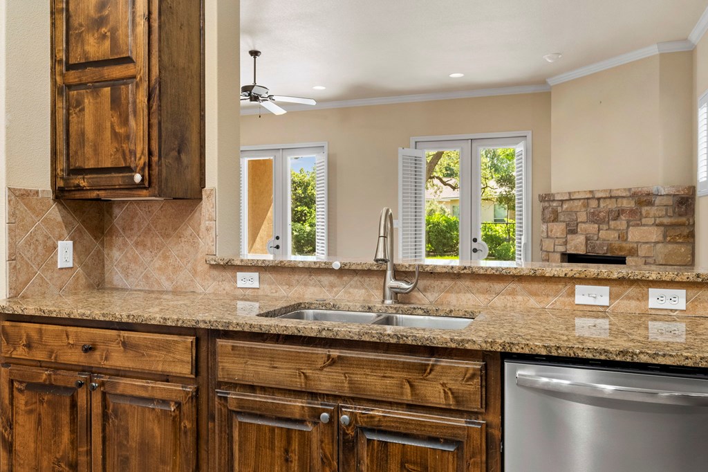 2789 Indian Wells Dr 17