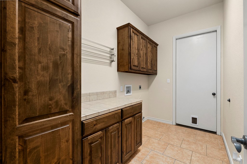 2789 Indian Wells Dr 17