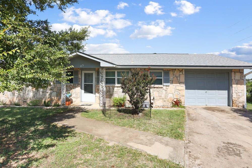 115 Village Dr 15