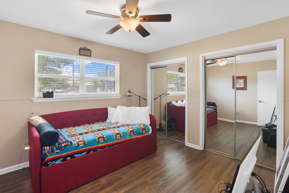 115 Village Dr 15