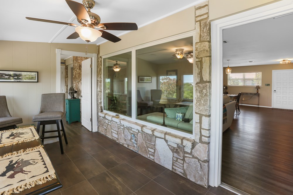 115 Village Dr 15