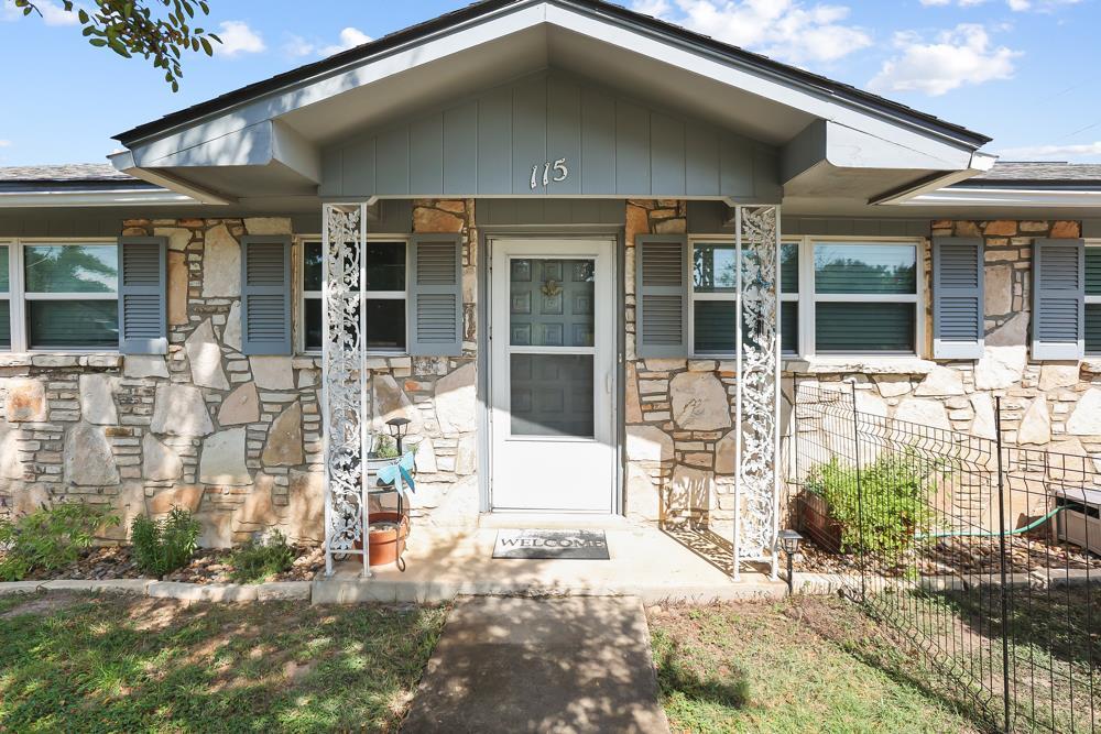 115 Village Dr 15