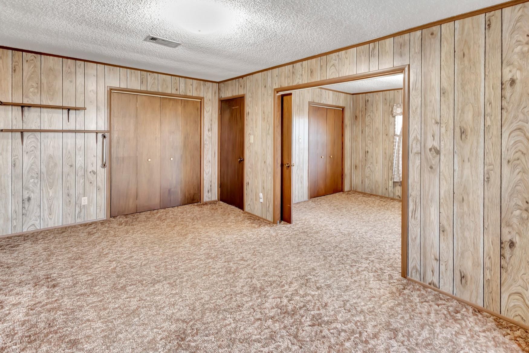 10957 N Us Highway 77