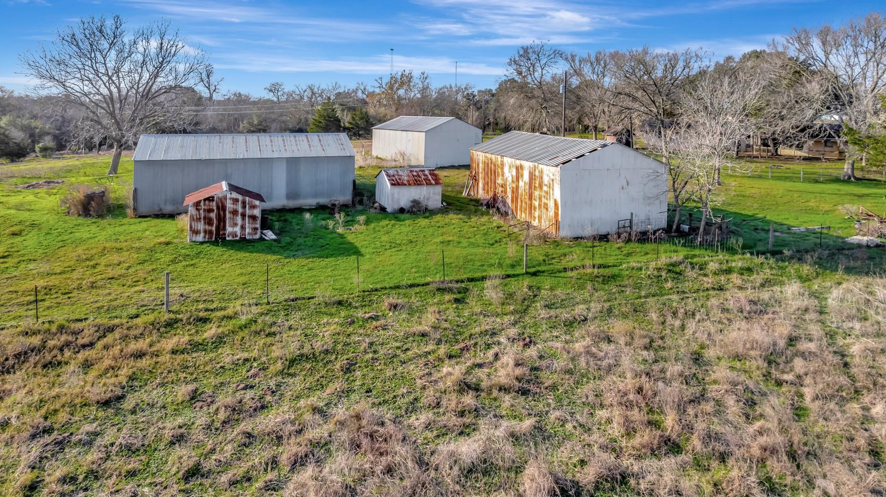 10957 N Us Highway 77