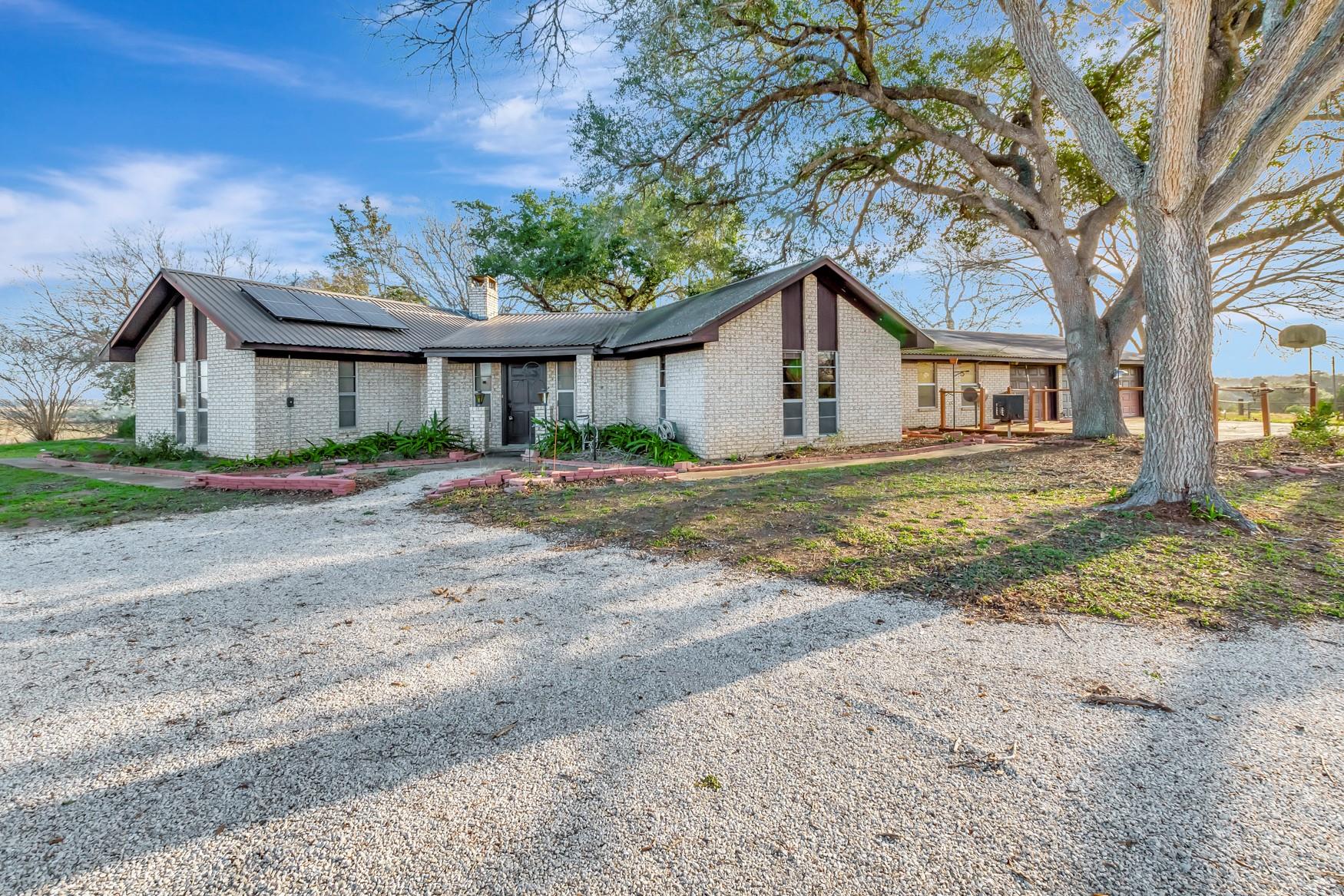 10957 N Us Highway 77