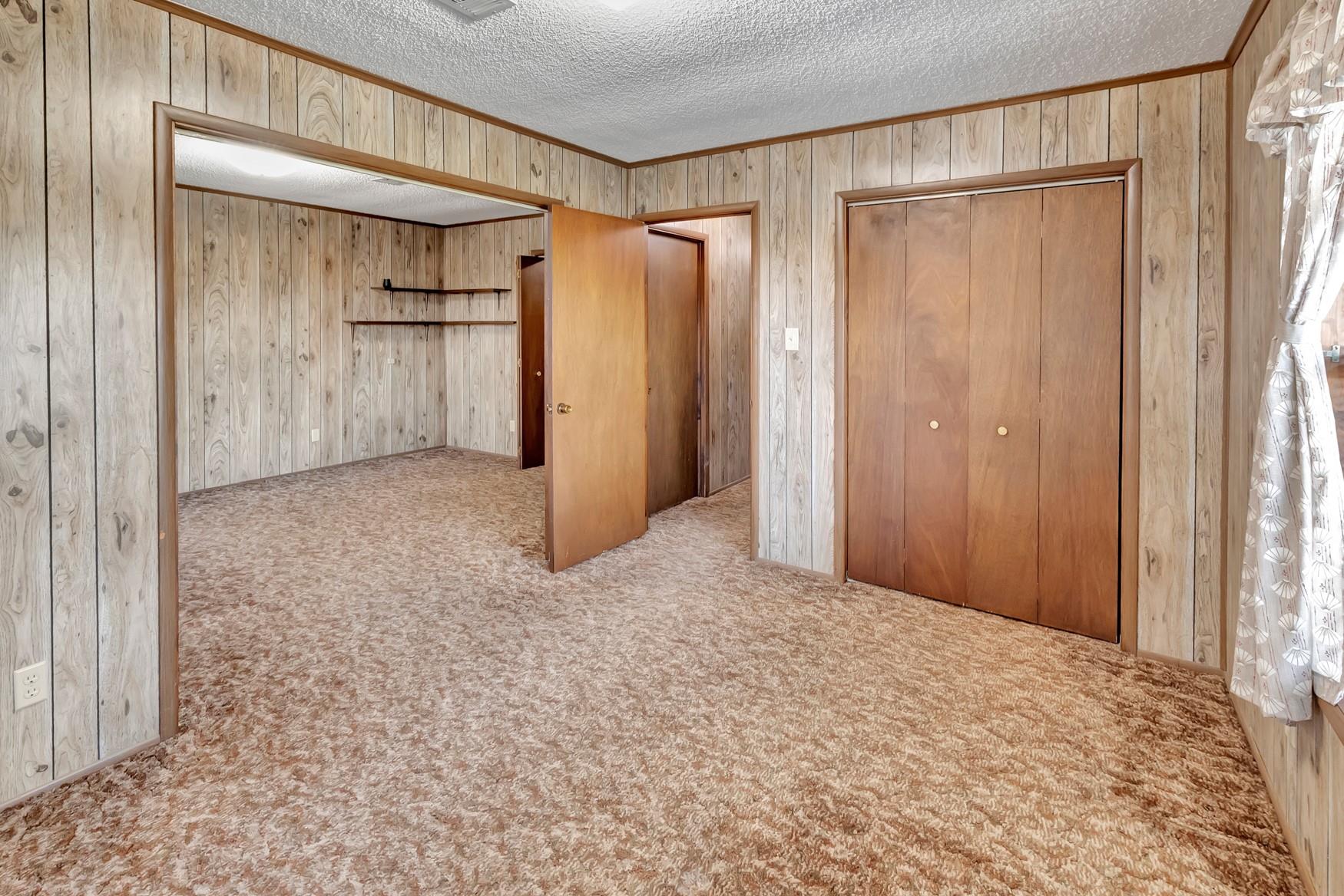 10957 N Us Highway 77