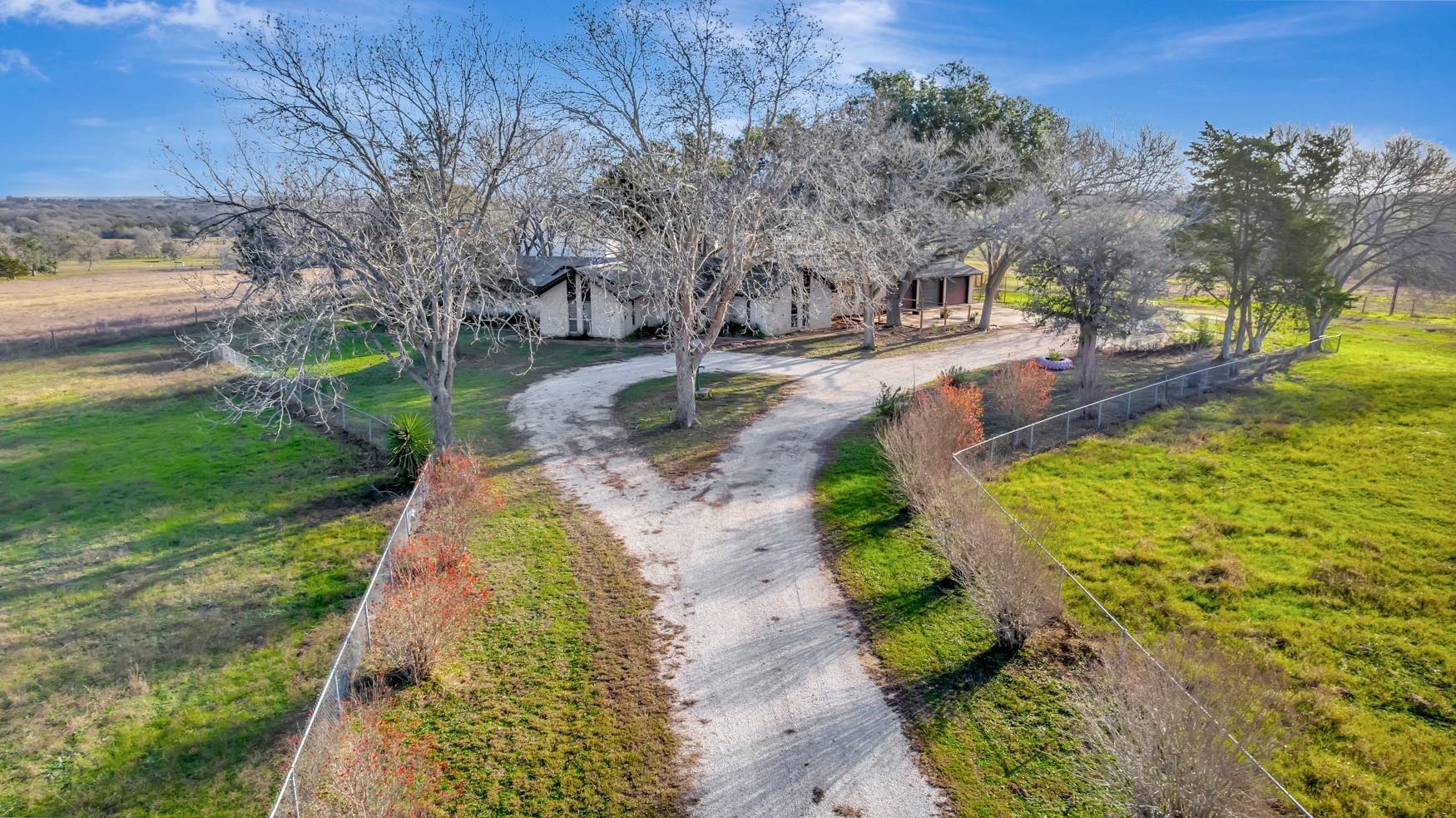 10957 N Us Highway 77