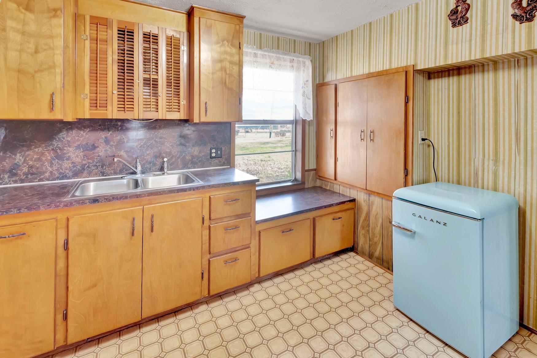 10957 N Us Highway 77