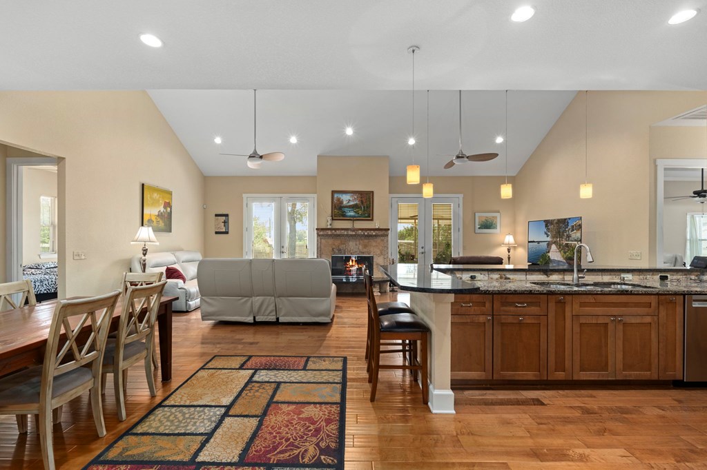 1070 Kings Ranch Road