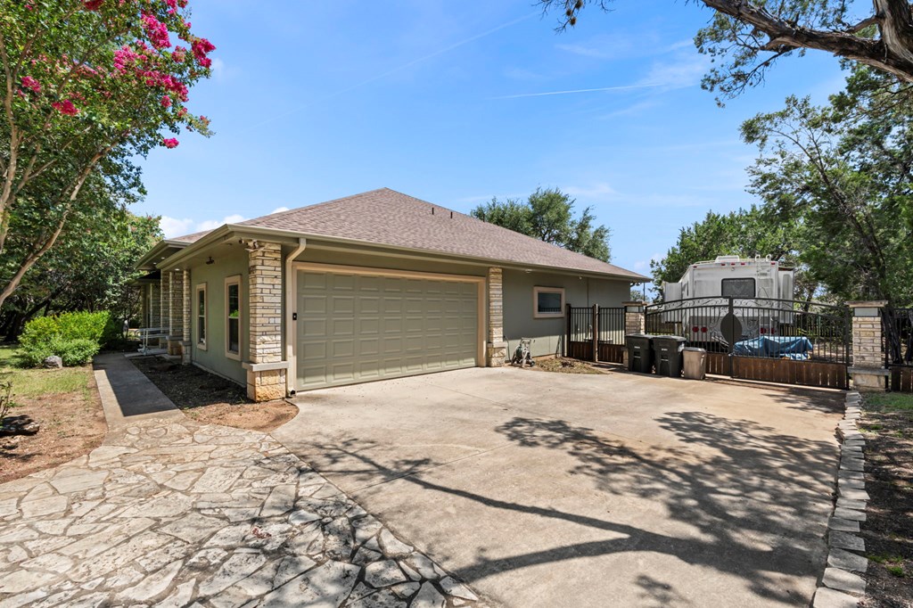 1070 Kings Ranch Road