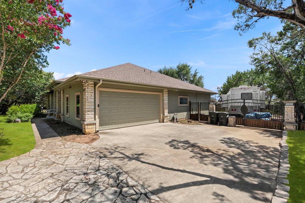1070 Kings Ranch Road