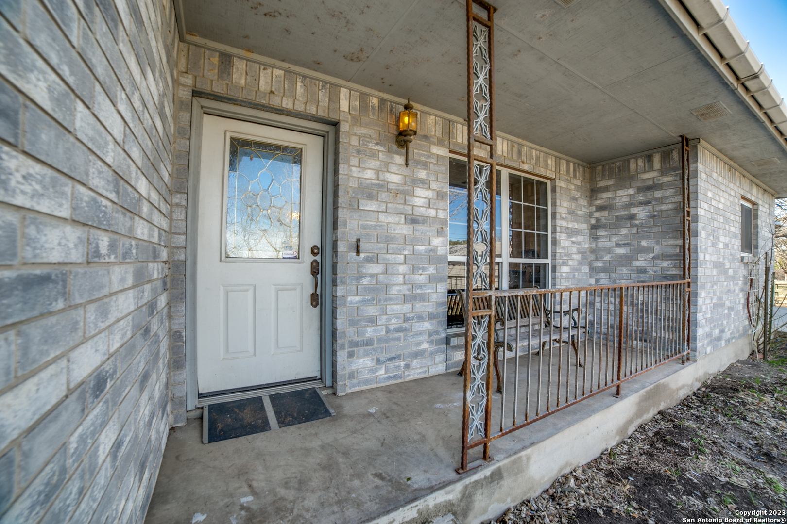 302 SAN JULIAN CREEK RD