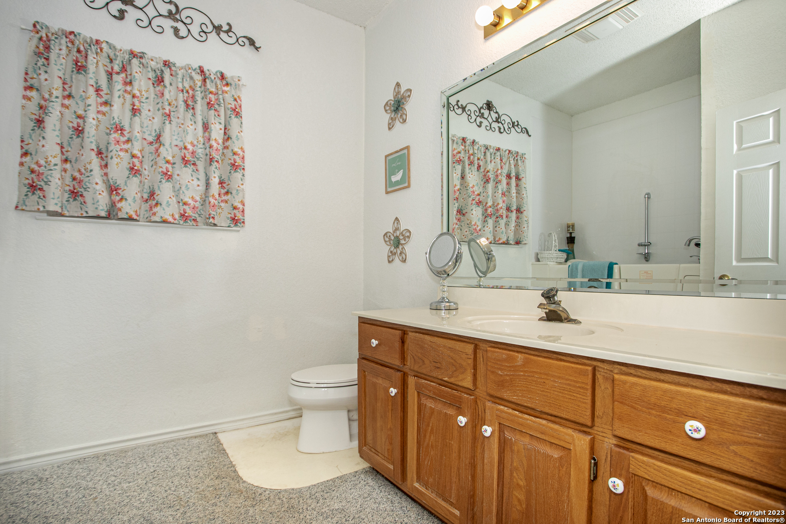 302 SAN JULIAN CREEK RD