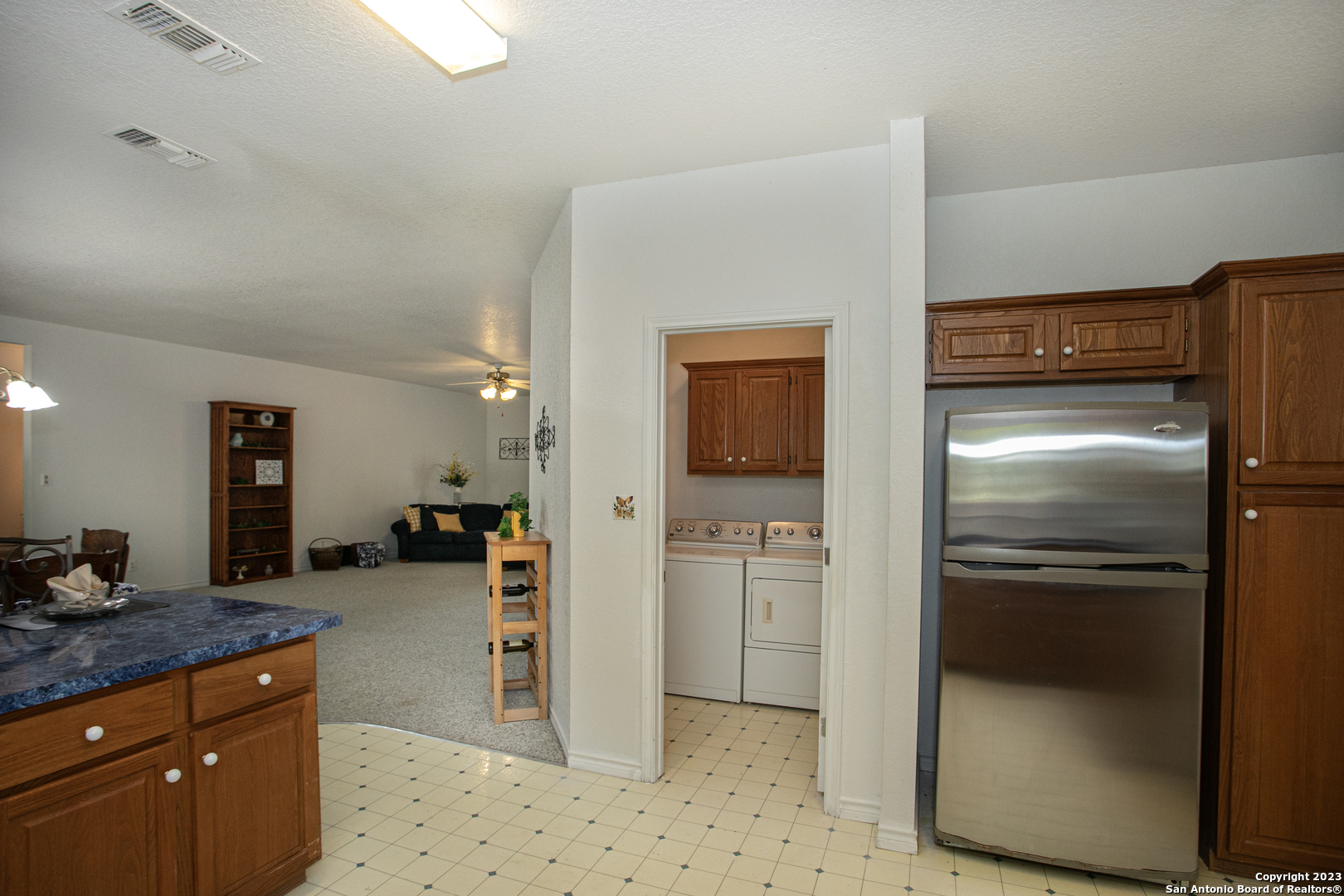 302 SAN JULIAN CREEK RD