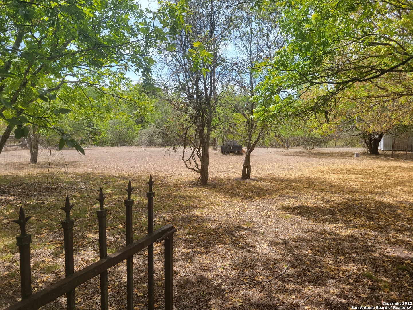 302 SAN JULIAN CREEK RD