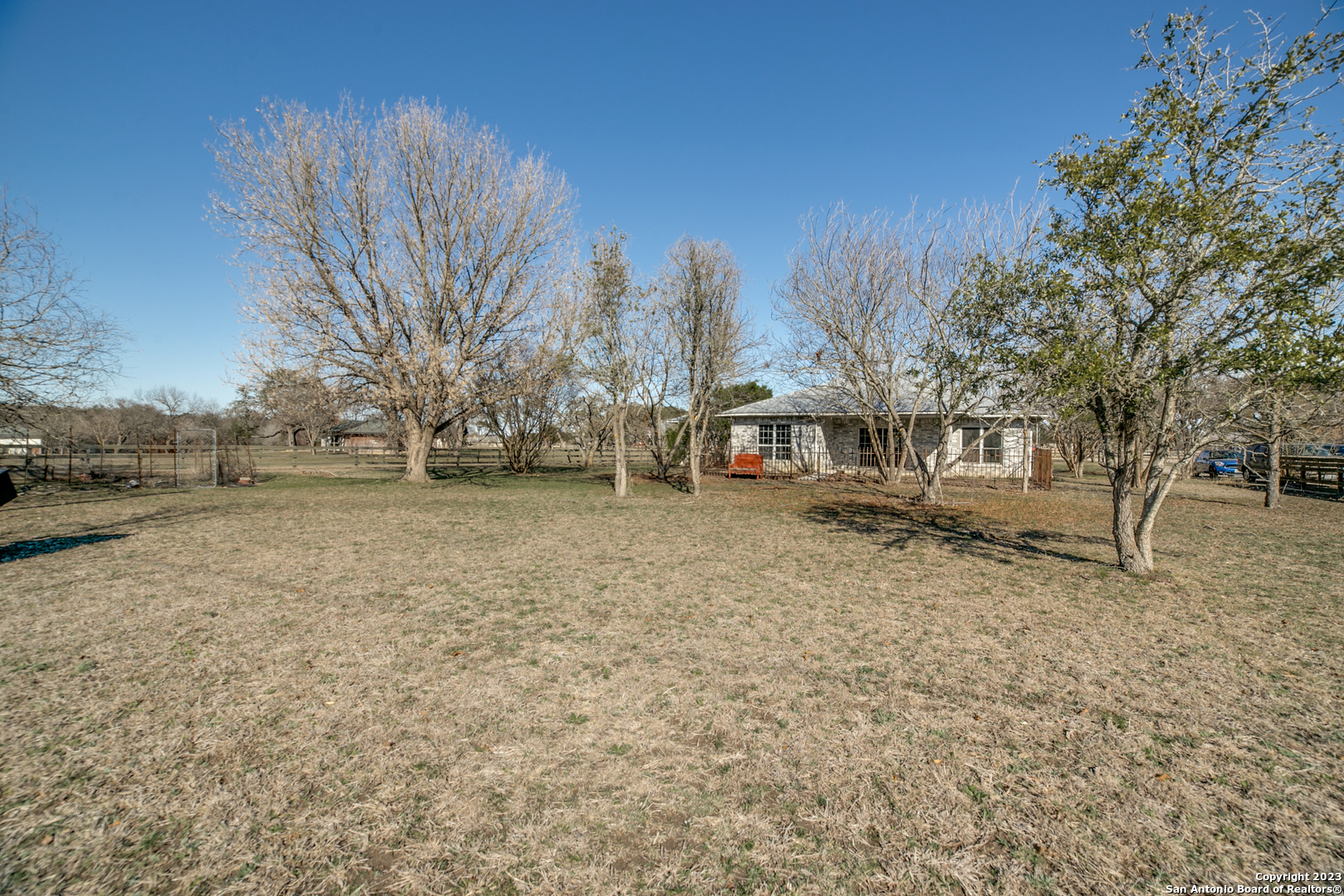 302 SAN JULIAN CREEK RD