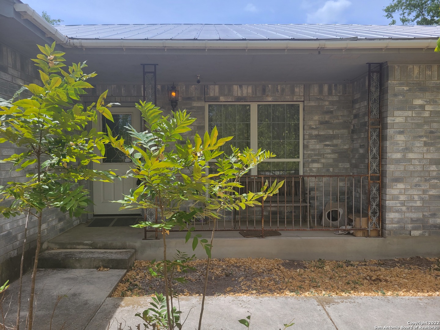 302 SAN JULIAN CREEK RD