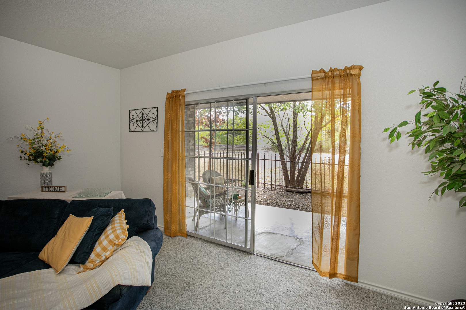 302 SAN JULIAN CREEK RD