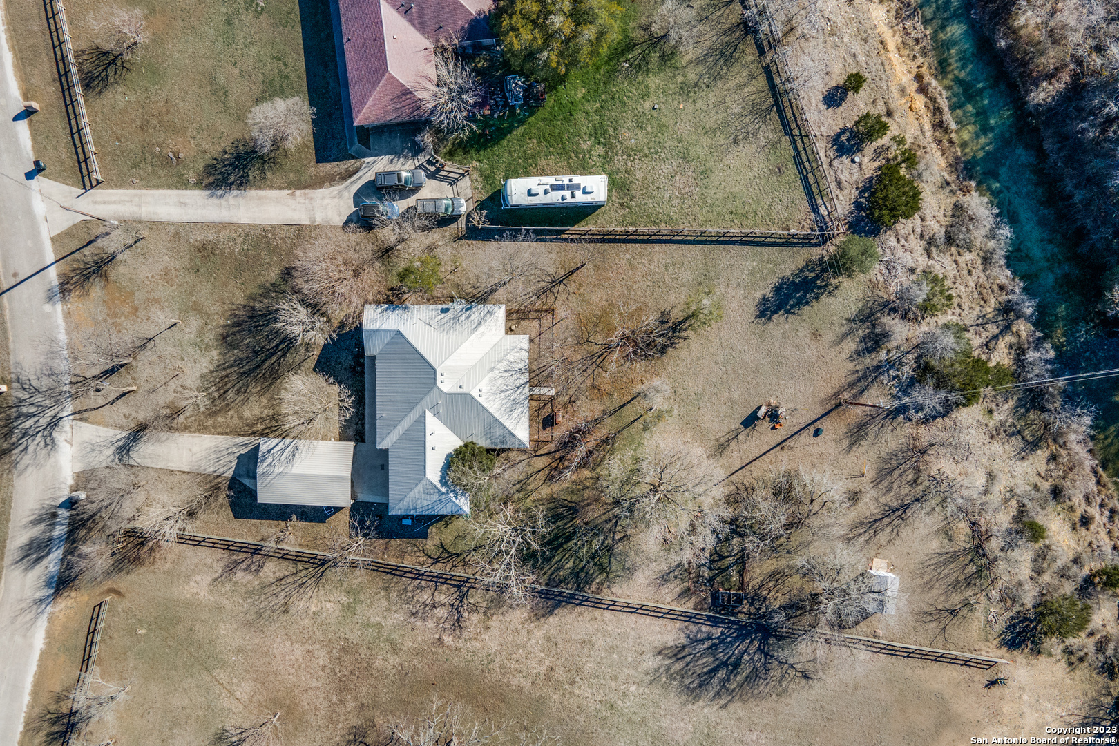302 SAN JULIAN CREEK RD