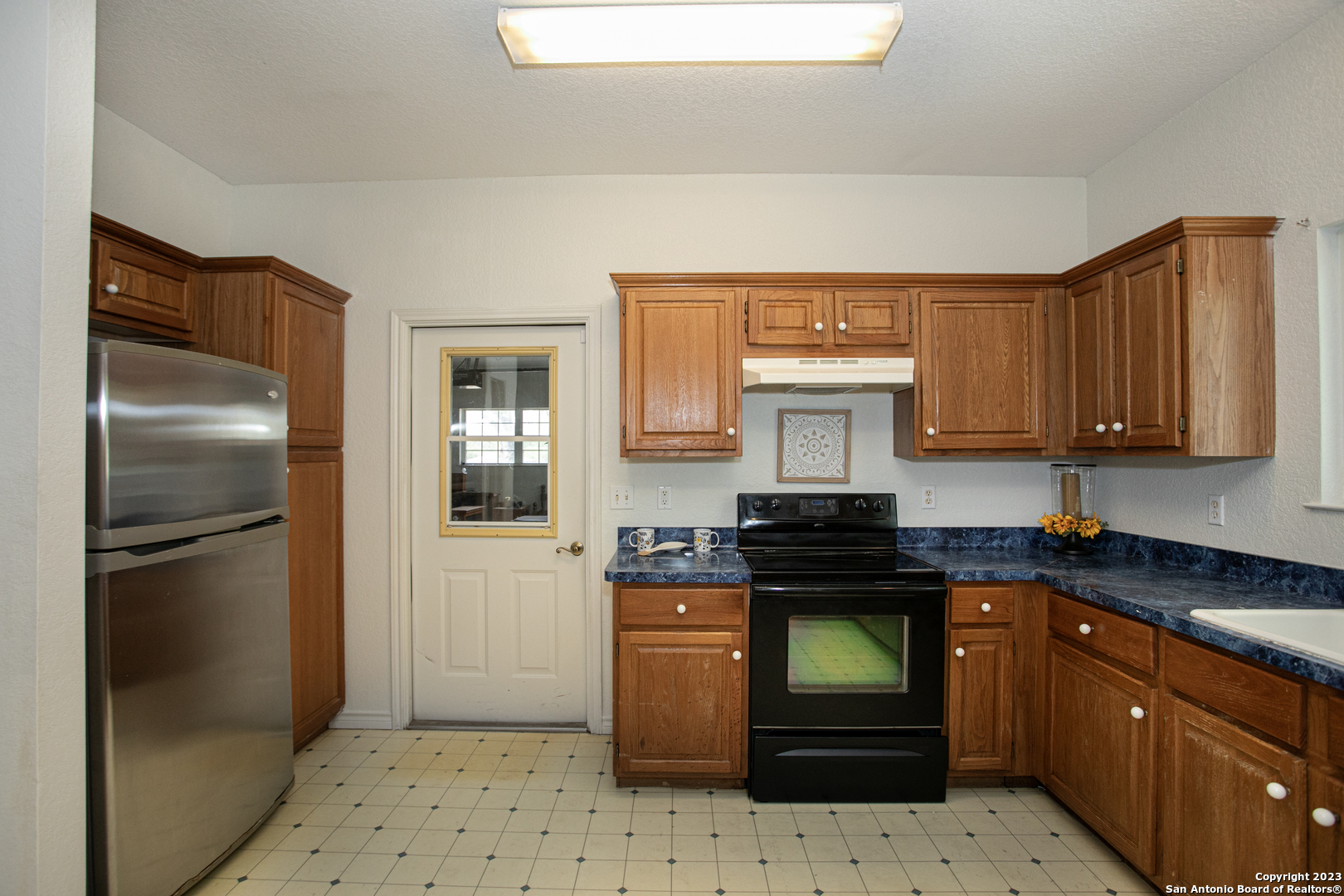302 SAN JULIAN CREEK RD