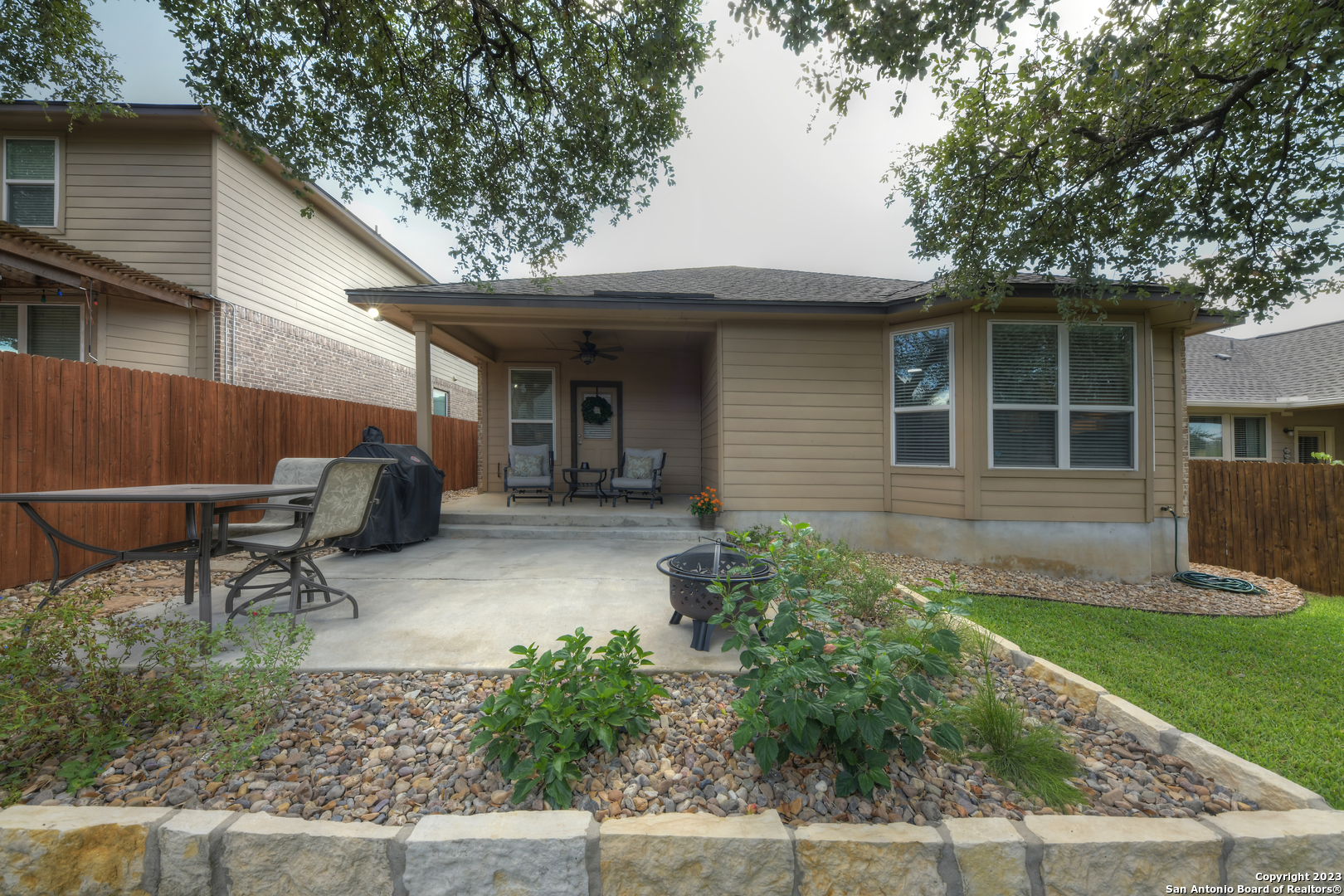 5947 AKIN PL
