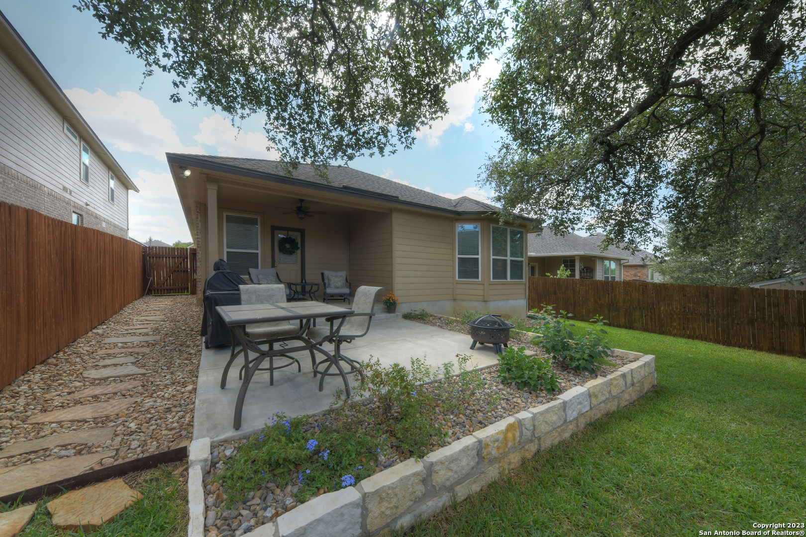 5947 AKIN PL