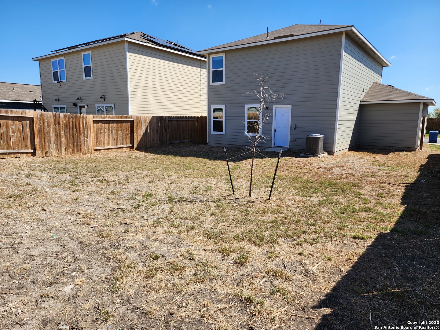 3139 Gilbert Garden