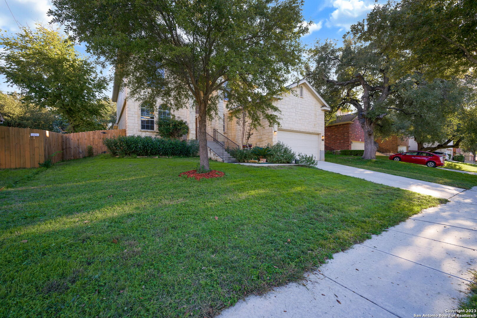 16950 DARIEN WING