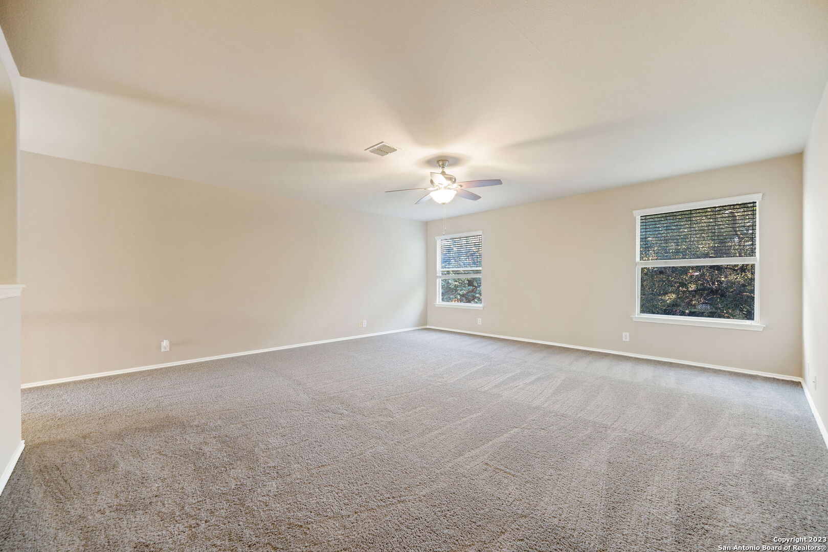 16950 DARIEN WING