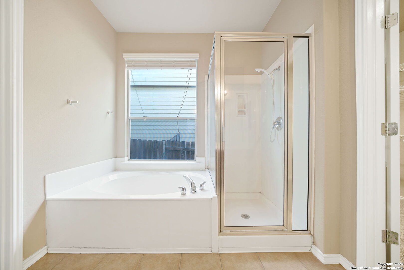 16950 DARIEN WING